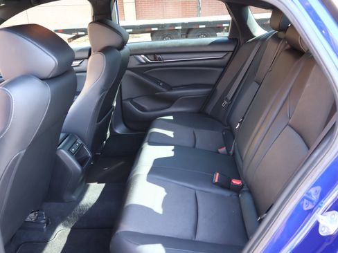 Used 2022 Honda Accord Sport image 23