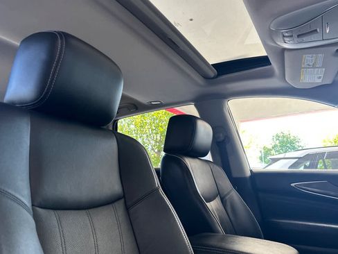 Used 2016 INFINITI QX60 Luxe w/ Premium Plus Package AWD/4WD image 19