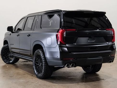 Used 2026 GMC Yukon XL Denali Ultimate AWD/4WD image 5