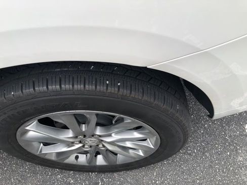 Used 2024 Buick Enclave Avenir w/ Avenir Technology Package FWD image 12