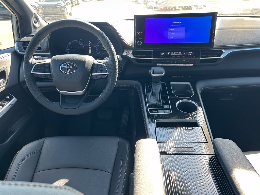 New 2026 Toyota Sienna XLE Woodland Edition AWD/4WD image 19