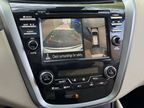 Used 2025 Nissan Murano Platinum w/ Cargo Package AWD/4WD image 9