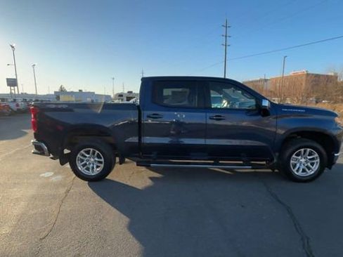 Used 2022 Chevrolet Silverado 1500 LT image 9