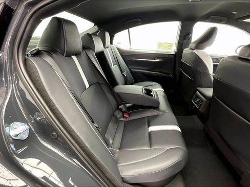 New 2026 Toyota Camry SE FWD image 10
