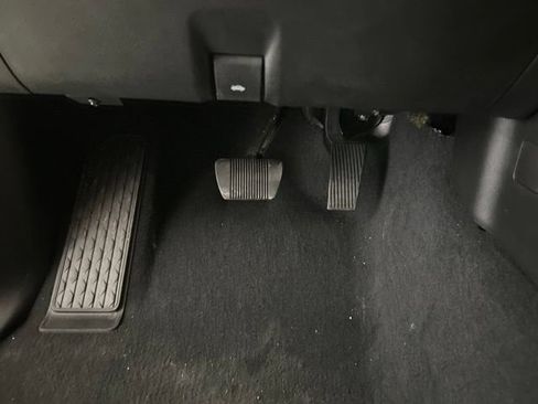 New 2026 RAM 1500 Express AWD/4WD image 12