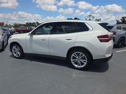 Certified 2025 BMW X3 xDrive30 w/ Convenience Package AWD/4WD image 5