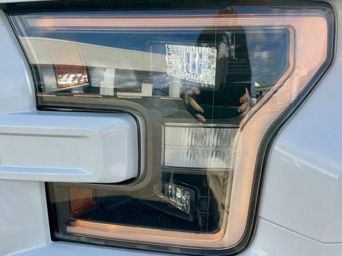 Used 2019 Ford F150 Raptor w/ Equipment Group 802A Luxury image 10