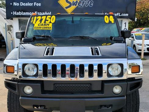 Used 2004 HUMMER H2 image 3