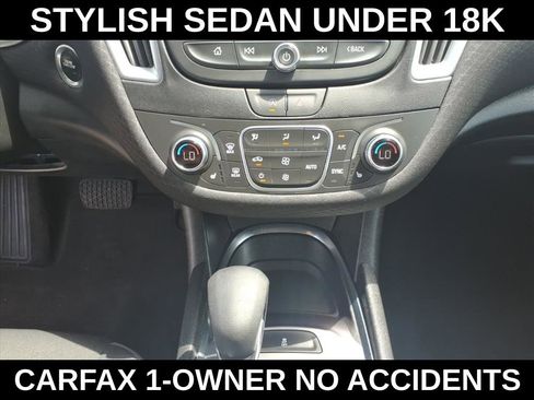 Used 2023 Chevrolet Malibu LT FWD image 23