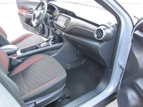 Used 2024 Nissan Kicks SR image 22
