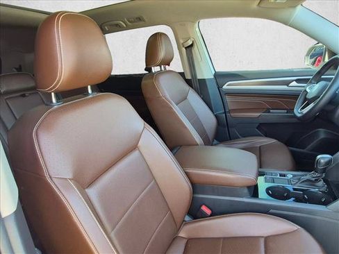 Used 2022 Volkswagen Atlas SE FWD image 13