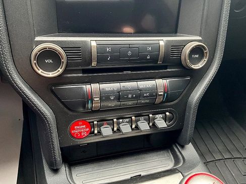 Used 2018 Ford Mustang Shelby GT350 w/ Electronics Package image 19