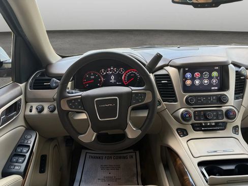 Used 2016 GMC Yukon Denali w/ Open Road Package AWD/4WD image 30