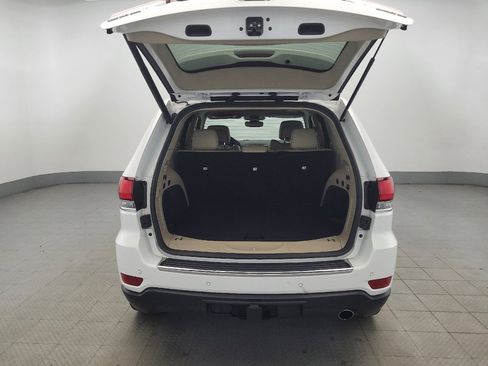 Used 2020 Jeep Grand Cherokee Limited w/ Trailer Tow Group IV image 29