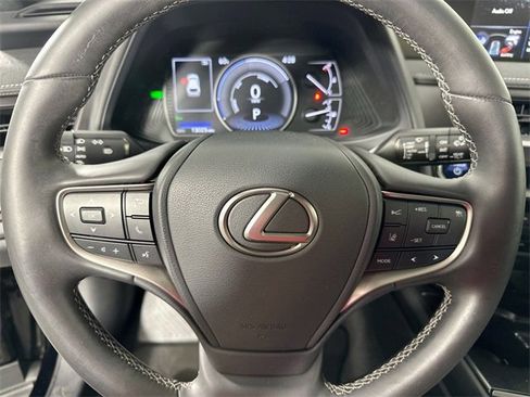 Used 2022 Lexus UX 250h w/ Premium Package image 20