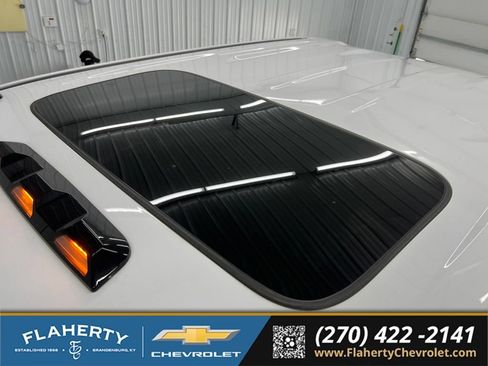 Used 2025 Chevrolet Silverado 2500 High Country w/ High Country Premium Package AWD/4WD image 30