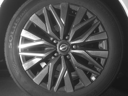 Used 2025 Nissan Altima 2.5 SV image 15