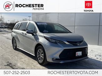 Certified 2024 Toyota Sienna XLE video 1