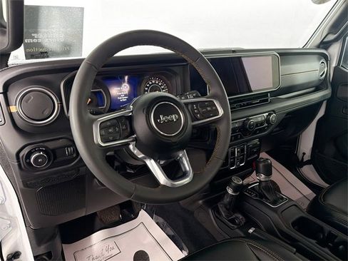 Used 2024 Jeep Wrangler Sahara w/ Technology Group image 9