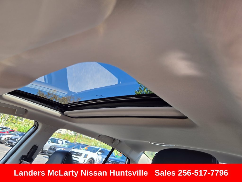 Used 2025 Nissan Altima 2.5 SL FWD image 18