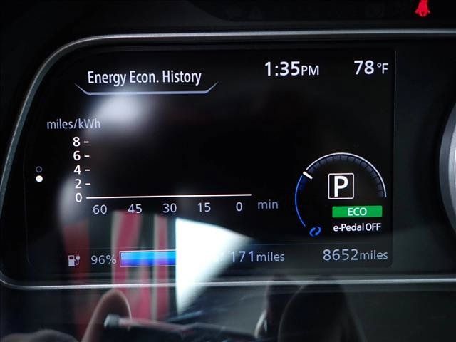 Used 2025 Nissan Leaf S FWD image 23