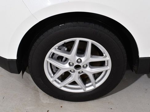 Used 2022 Ford Edge SEL w/ Convenience Package image 24