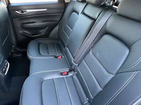 Used 2025 MAZDA CX-5 AWD 2.5 S w/ Preferred Package image 13