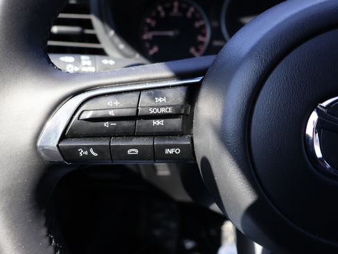 Certified 2025 MAZDA MAZDA3 Carbon image 30