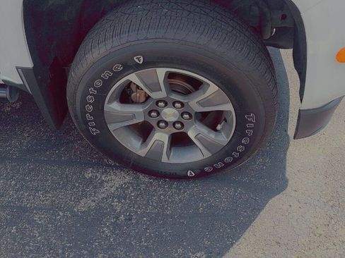 Used 2015 Chevrolet Colorado Z71 image 6