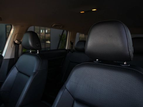 Used 2019 Volkswagen Atlas SE w/ Towing Package AWD/4WD image 22