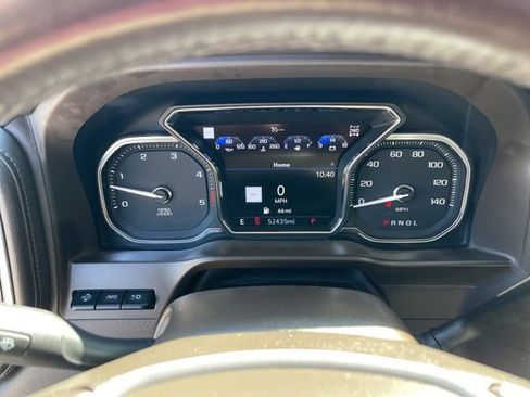 Used 2022 GMC Sierra 3500 Denali w/ Denali Ultimate Package AWD/4WD image 8