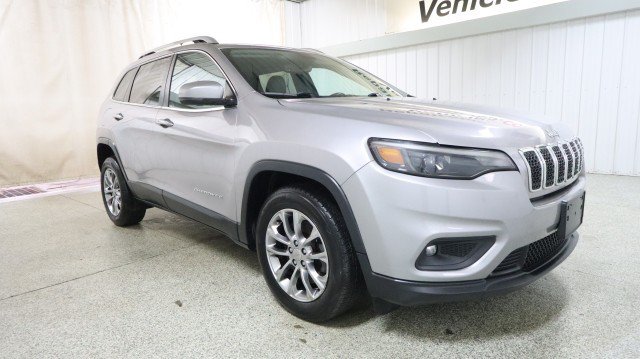 Used 2020 Jeep Cherokee Latitude Plus w/ Comfort/Convenience Group FWD image 5