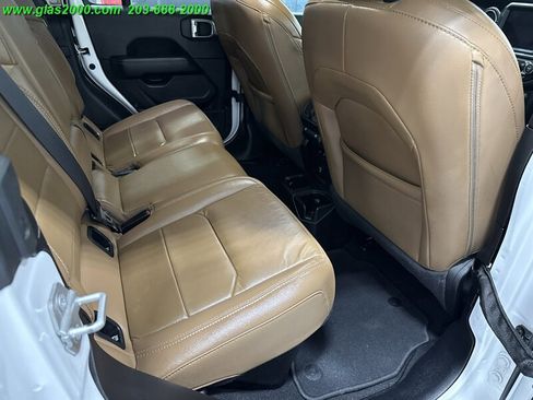 Used 2021 Jeep Gladiator Overland w/ Popular Equipment Package image 10