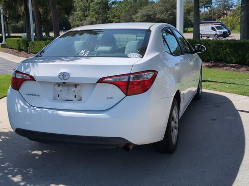 Used 2016 Toyota Corolla LE FWD image 10