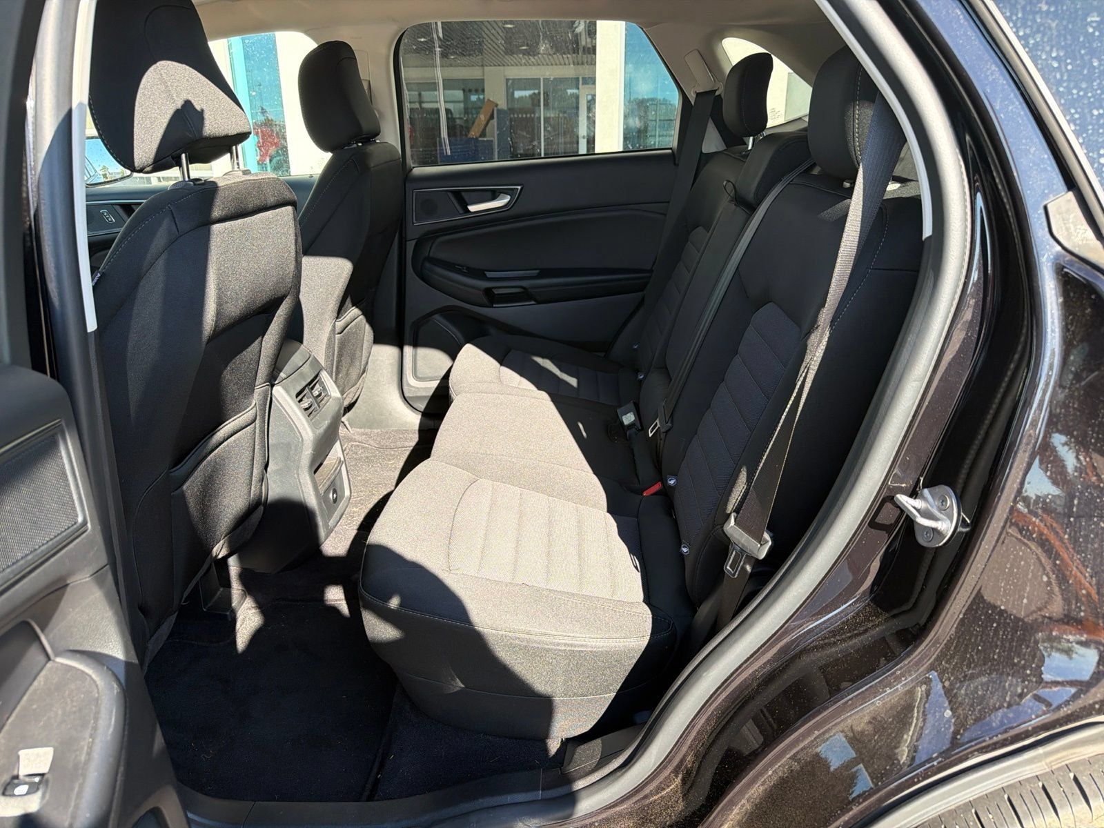 Used 2023 Ford Edge SE w/ Black Appearance Package AWD/4WD image 6
