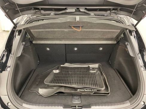 Certified 2024 Toyota Corolla SE image 33