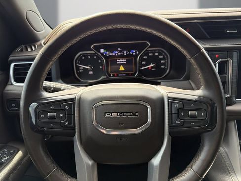 Certified 2021 GMC Yukon XL Denali w/ Denali Premium Package RWD image 21