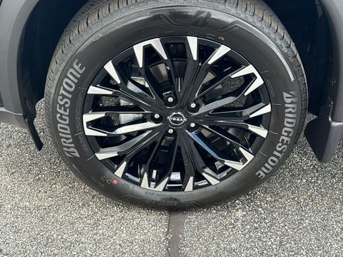 New 2026 Nissan Rogue Dark Armor AWD/4WD image 9