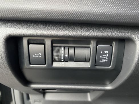 Used 2025 Subaru Forester Touring image 14