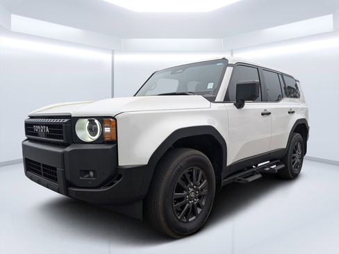 Used 2024 Toyota Land Cruiser 1958 image 7