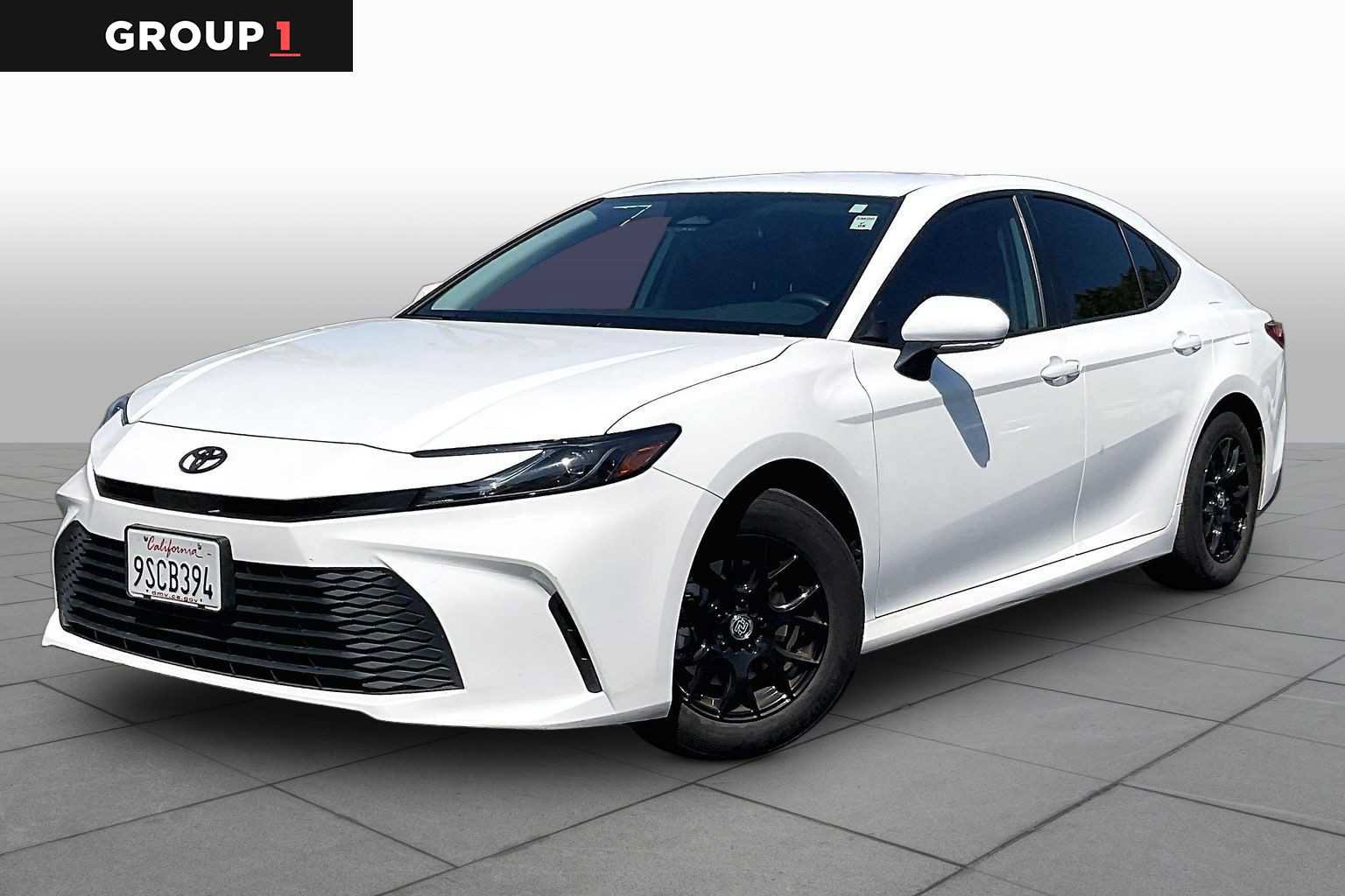 Used 2025 Toyota Camry LE FWD image 1