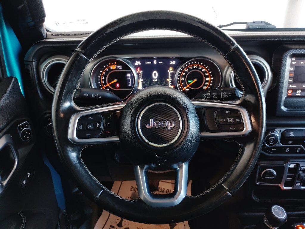 Used 2020 Jeep Wrangler Unlimited Sahara AWD/4WD image 24