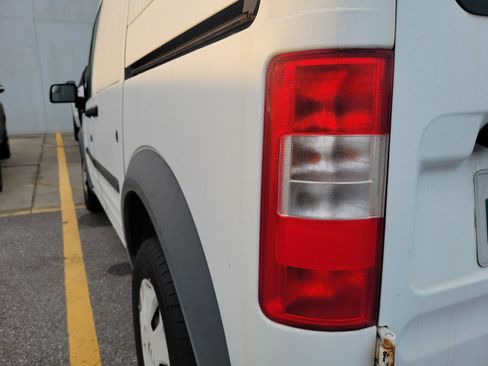 Used 2012 Ford Transit Connect XLT image 8