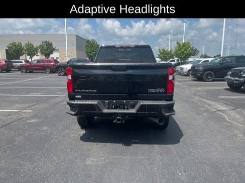 Used 2022 Chevrolet Silverado 2500 High Country w/ Z71 Off-Road Package AWD/4WD image 8