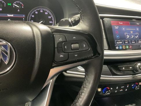 Used 2023 Buick Enclave Essence image 25