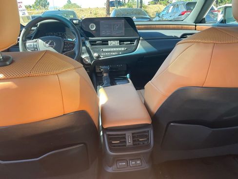 Used 2022 Lexus ES 350 w/ Premium Package image 28