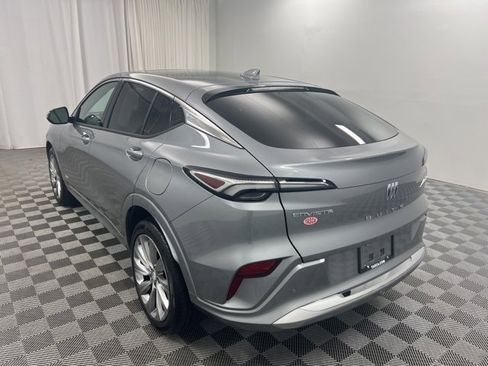 Used 2024 Buick Envista Avenir image 6