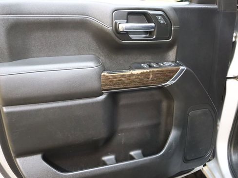 Used 2019 GMC Sierra 1500 SLE w/ SLE Value Package AWD/4WD image 34