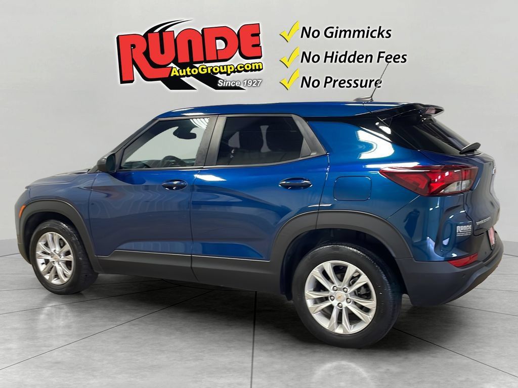 Used 2021 Chevrolet TrailBlazer LS FWD image 4