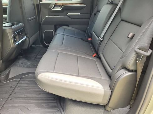 New 2026 GMC Sierra 1500 Elevation w/ Elevation Premium Package AWD/4WD image 24